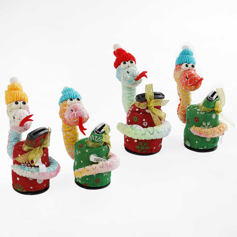 Скарбничка M 17627 (432) 4 види, символ року, змія, висота - 16 см, ОЗВУЧУВАННЯ УКРАЇНСЬКОЮ МОВОЮ, співає пісню, ВИДАЄТЬСЯ ТІЛЬКИ МІКС ВИДІВ