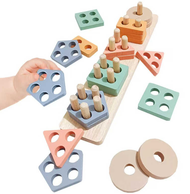 Дерев'яний геометричний сортер C 75297 (84) кілочки, в плівці