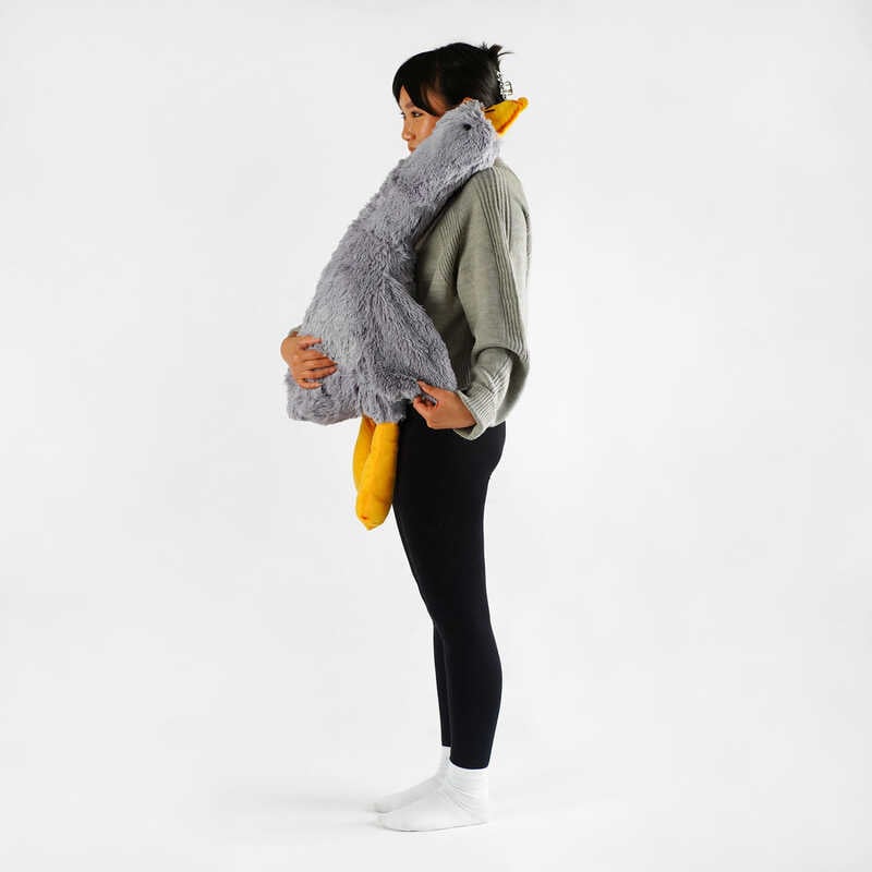 гр М`яка іграшка "Гусак-обіймак" 32033 (20) розмір 1м, колір сірий, наповнювач холофайбер