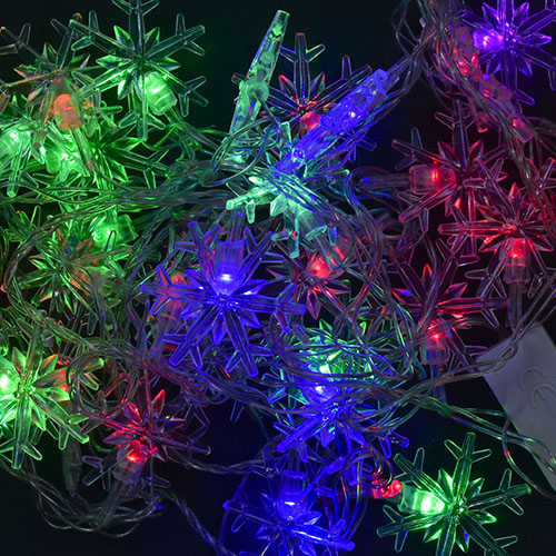 Гірлянда світлодіодна С 23458 "Сніжинка" (100) довжина 4,5 метри, 28 ламп., від мережі 220 В, кольорова, у пакеті